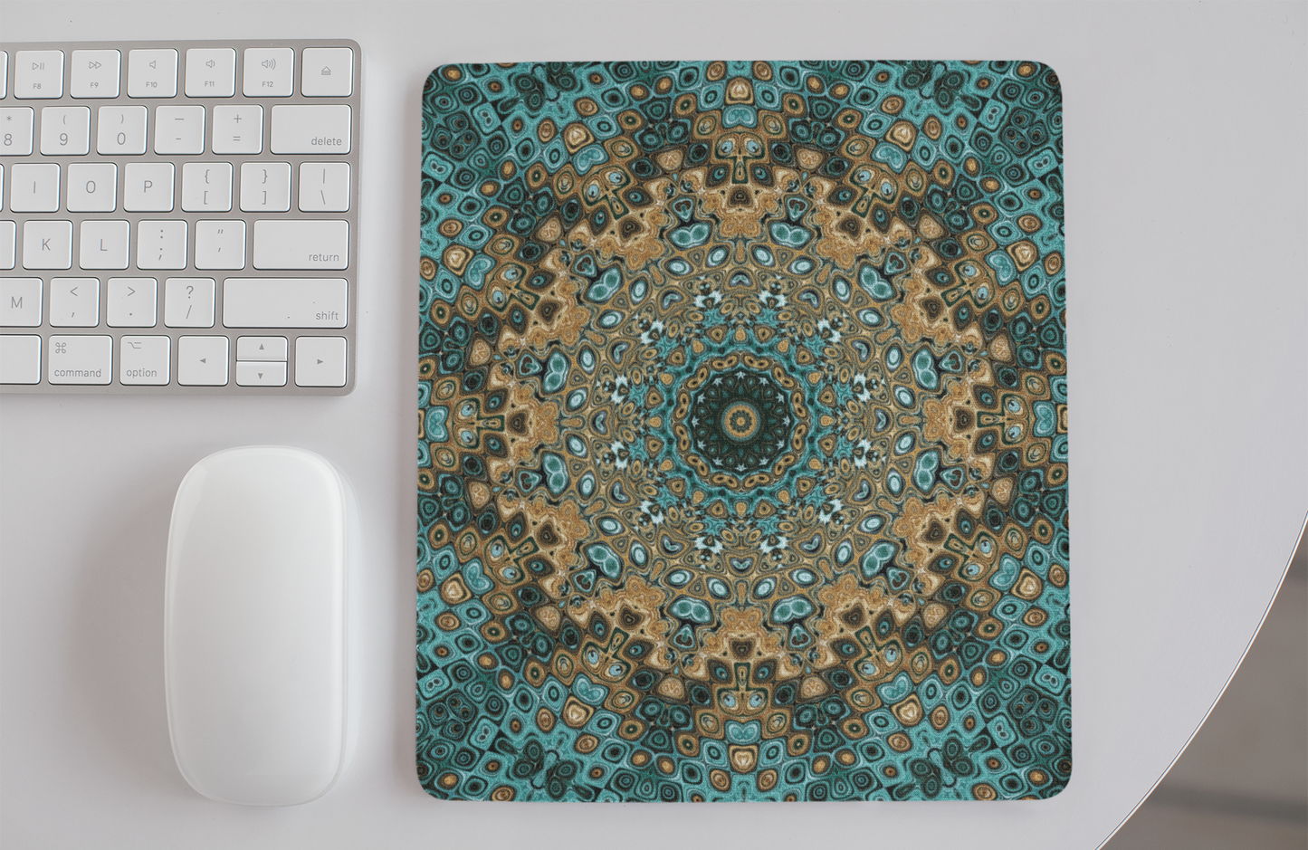 Kaelidoscope themed mouse pad