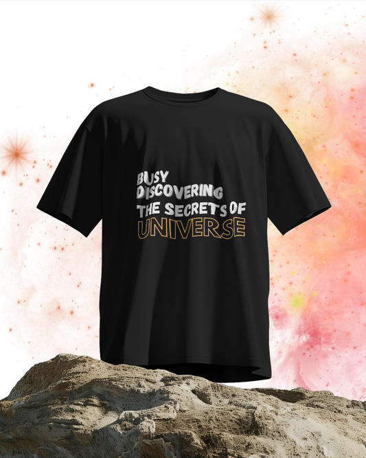 Busy discovering the secrets of universe Mens Physics TShirt